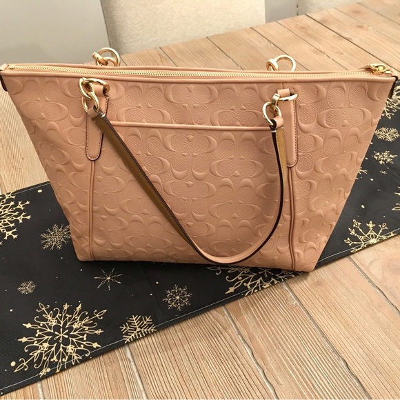 Coach Awesome!!!! Ava Tote In Signature Leather - Picture 3 of 11